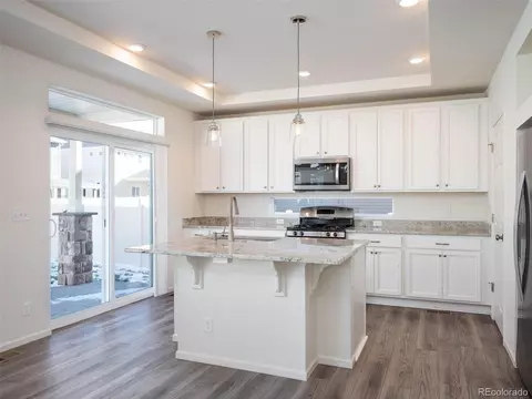 22225 E 45th Ave, Aurora, CO 80019 photo 4