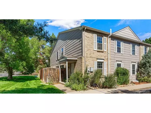 9 Amesbury St, Broomfield, CO 80020