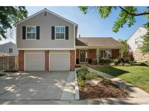 9142 W Hialeah Pl, Littleton, CO 80123