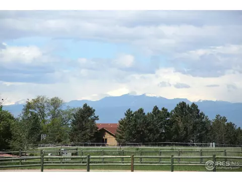 7740 Valleyview Cir, Windsor, CO 80550 photo 2