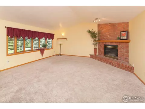 7740 Valleyview Cir, Windsor, CO 80550 photo 4