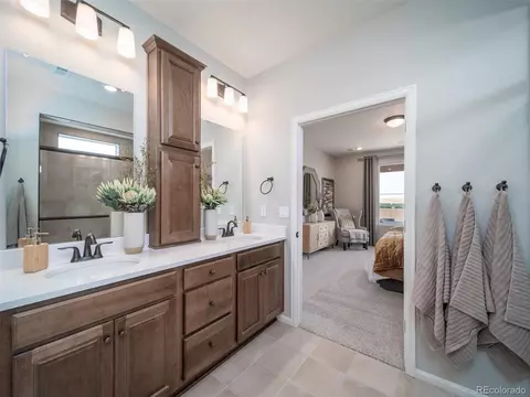 21945 E 51st Dr, Aurora, CO 80019 photo 10