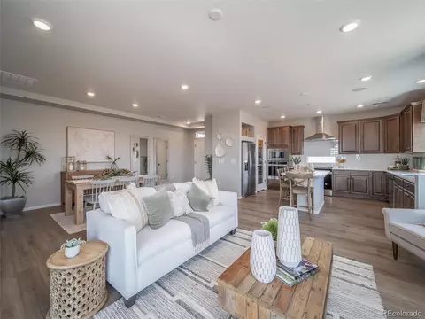 21945 E 51st Dr, Aurora, CO 80019 photo 8