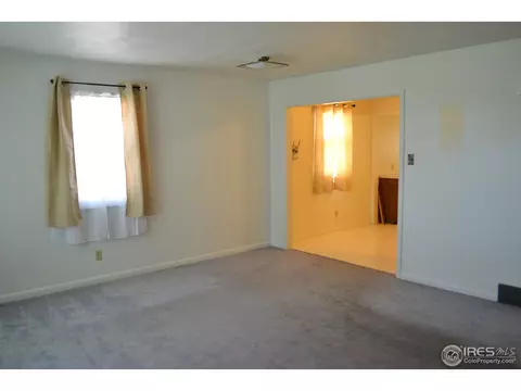 18266 Iris Dr, Sterling, CO 80751 photo 4
