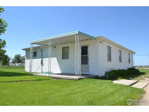 18266 Iris Dr, Sterling, CO 80751 photo 2