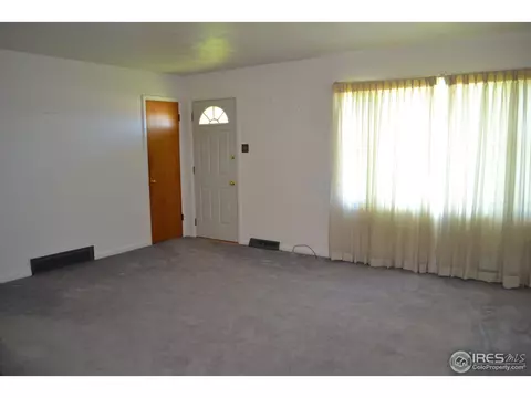 18266 Iris Dr, Sterling, CO 80751 photo 3