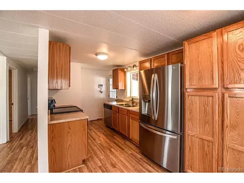 635 2nd St, Bennett, CO 80102 photo 7