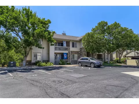 10341 W Girton Dr #202, Denver, CO 80227