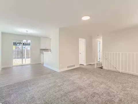 4632 Eureka Ct, Denver, CO 80239 photo 10
