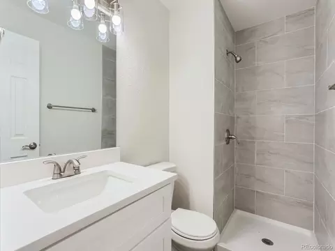 4632 Eureka Ct, Denver, CO 80239 photo 14