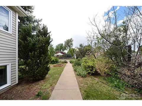 703 E Baseline Rd, Lafayette, CO 80026 photo 2