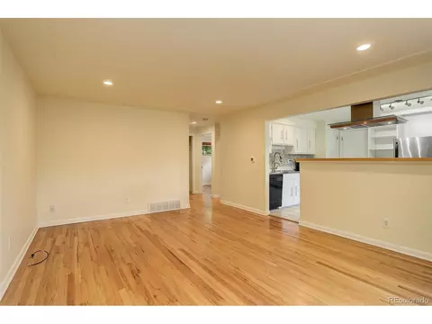 2050 S Grant St, Denver, CO 80210 photo 8