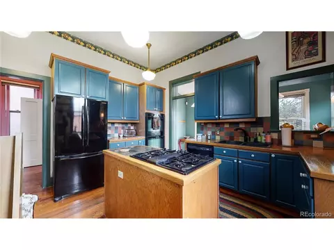 2801 Curtis St, Denver, CO 80205 photo 14