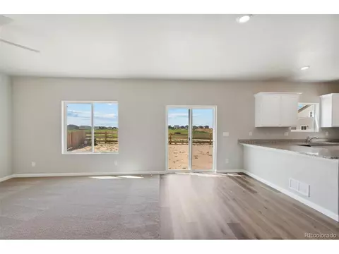 7415 E Big Thompson Cir, Frederick, CO 80530 photo 8