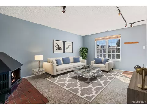 2301 E Fremont Ave #Y-Y06, Centennial, CO 80122
