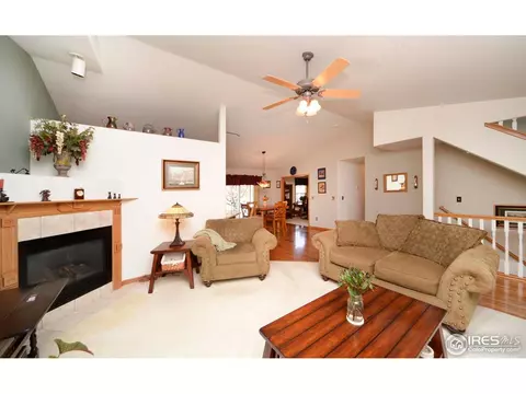 100 Sioux Dr, Berthoud, CO 80513 photo 2