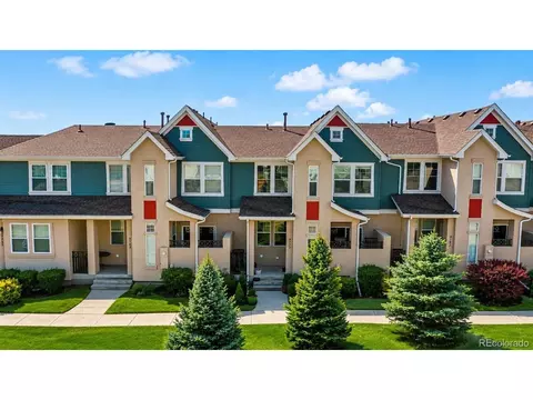 9773 W Hinsdale Ln, Littleton, CO 80128