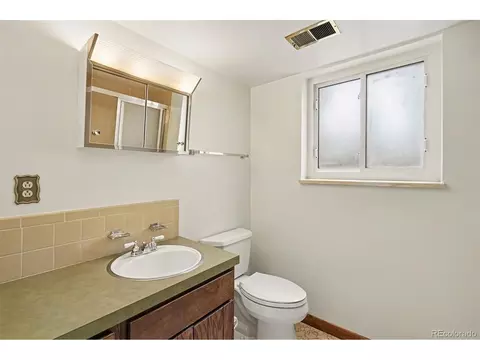 Bath - 12503 Exposition Ave, Aurora, CO 80012 photo 3 of 3