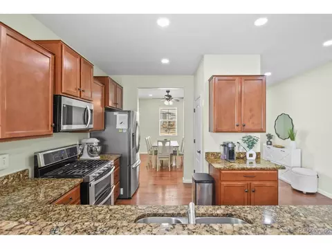Kitchen - 42337 Glen Abbey Dr, Elizabeth, CO 80107 photo 2 of 2