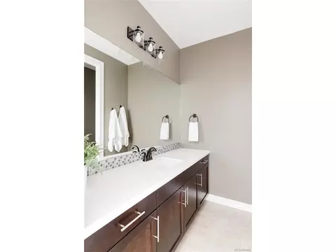 8746 E 35th Ave, Denver, CO 80238 photo 23