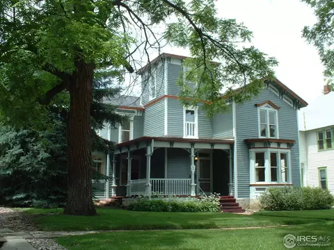 327 Terry St, Longmont, CO 80501 photo 2