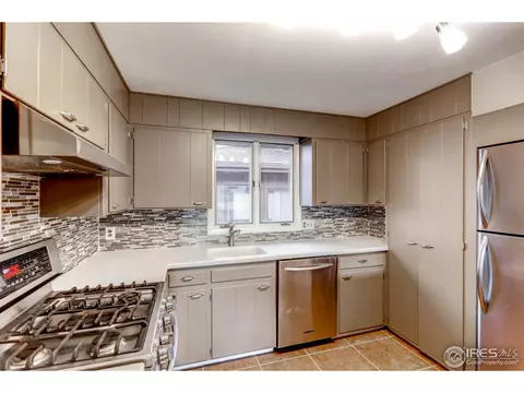5857 Rustic Knolls Dr, Boulder, CO 80301 photo 11