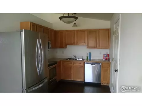 321 E 28th St Dr, Greeley, CO 80631 photo 2