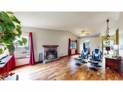 18221 E Crestline Cir, Centennial, CO 80015 photo 5