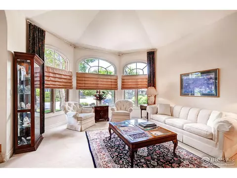 7152 Old Post Rd, Boulder, CO 80301 photo 2