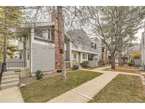 11662 E Bayaud Dr, Aurora, CO 80012
