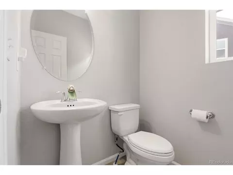 Bath - 6567 N Ceylon St, Denver, CO 80249 photo 1 of 5