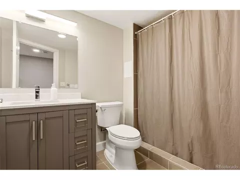 Bath - 6567 N Ceylon St, Denver, CO 80249 photo 5 of 5