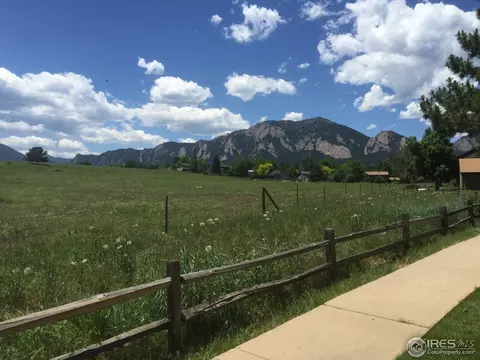 4250 Greenbriar Blvd, Boulder, CO 80305 photo 17