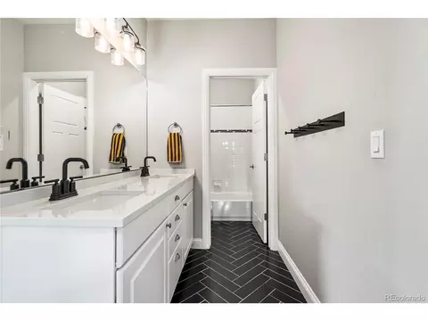 Bath - 9237 E 4th Pl, Denver, CO 80230 photo 4 of 7