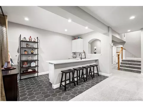 Kitchen - 9237 E 4th Pl, Denver, CO 80230 photo 5 of 6