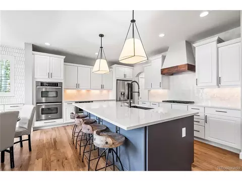 Kitchen - 9237 E 4th Pl, Denver, CO 80230 photo 2 of 6