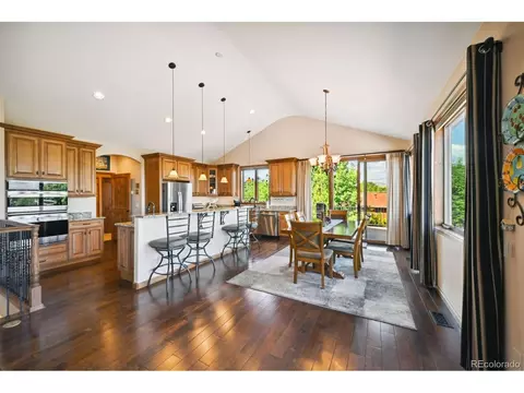 965 S Balsam Ct, Lakewood, CO 80226