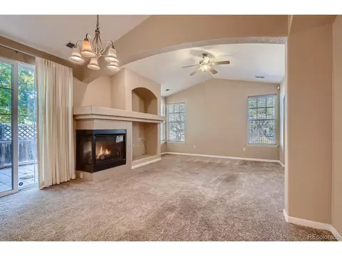 1665 Fraser Ct, Aurora, CO 80011 photo 5