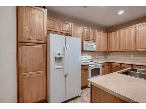1665 Fraser Ct, Aurora, CO 80011 photo 9