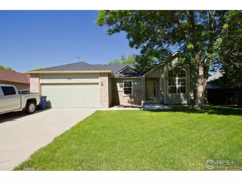 305 Linden St, Frederick, CO 80530 photo 3