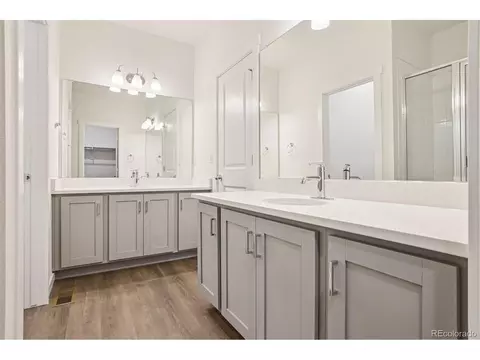 Bath - 24111 E 54th Pl, Aurora, CO 80019 photo 3 of 7