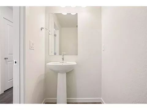 Bath - 24111 E 54th Pl, Aurora, CO 80019 photo 5 of 7