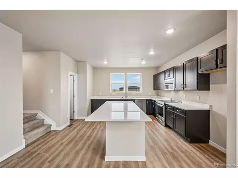 Kitchen - 24111 E 54th Pl, Aurora, CO 80019 photo 2 of 8