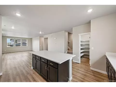 Kitchen - 24111 E 54th Pl, Aurora, CO 80019 photo 4 of 8