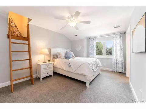Bedroom - 1332 Lark Ct, Boulder, CO 80303 photo 2 of 4