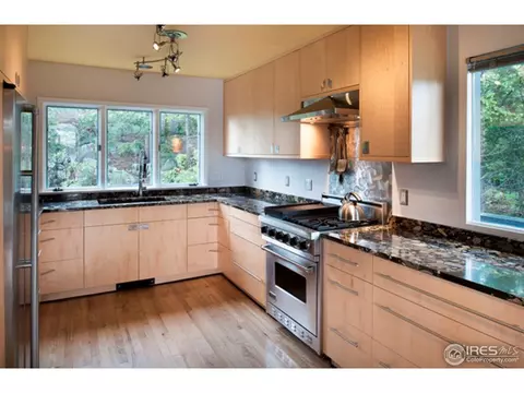 862 Deer Trail Rd, Boulder, CO 80302 photo 11