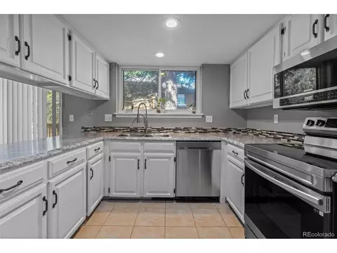 12615 W Bayaud Ave #29, Lakewood, CO 80228