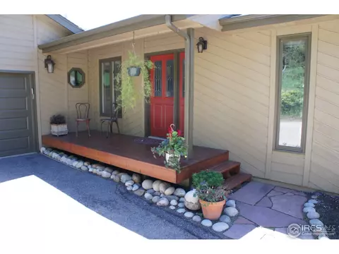 545 Nightshade Dr, Boulder, CO 80302 photo 2