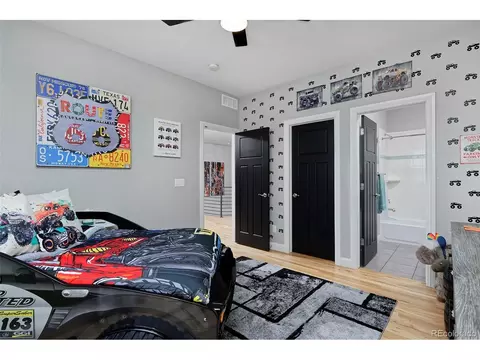 9177 E 4th Pl, Denver, CO 80230 photo 28