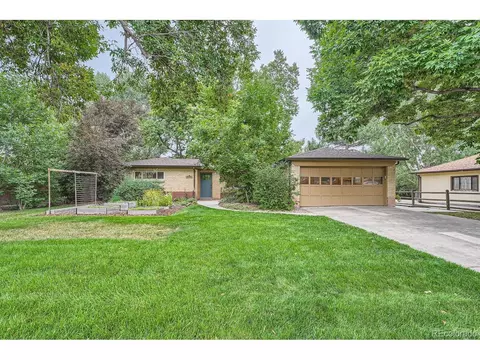 2540 Bell Ct, Lakewood, CO 80215